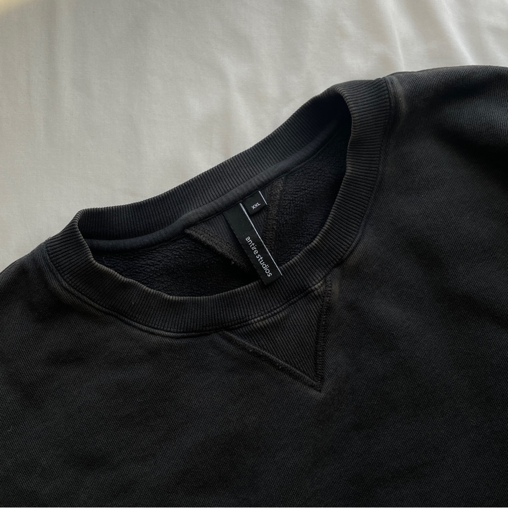 entire studios Box Crew Washed Black